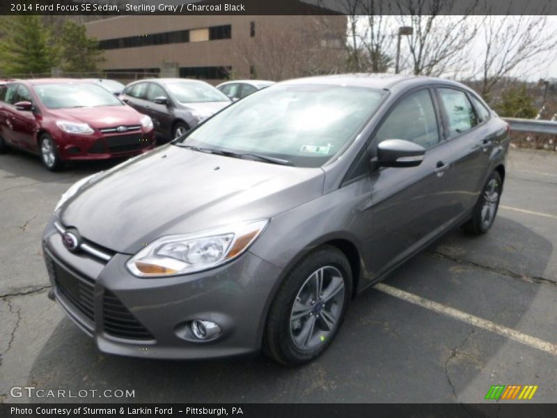 Sterling Gray / Charcoal Black 2014 Ford Focus SE Sedan