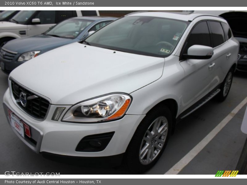 Ice White / Sandstone 2010 Volvo XC60 T6 AWD