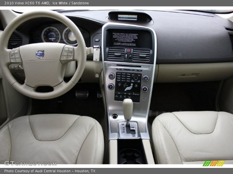 Ice White / Sandstone 2010 Volvo XC60 T6 AWD