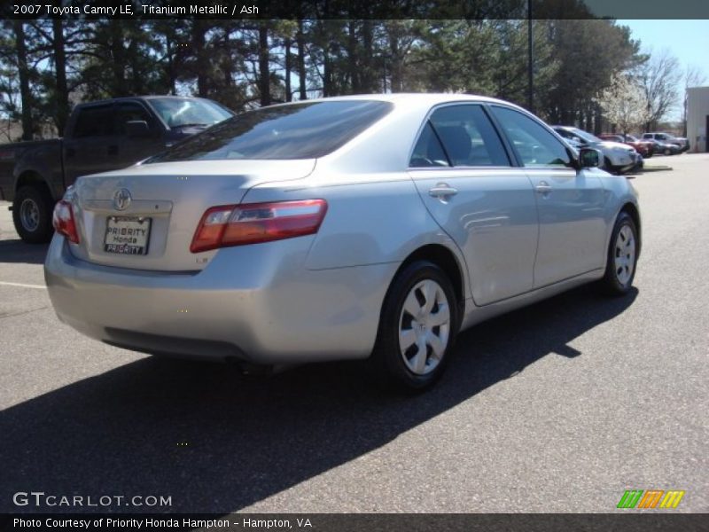 Titanium Metallic / Ash 2007 Toyota Camry LE