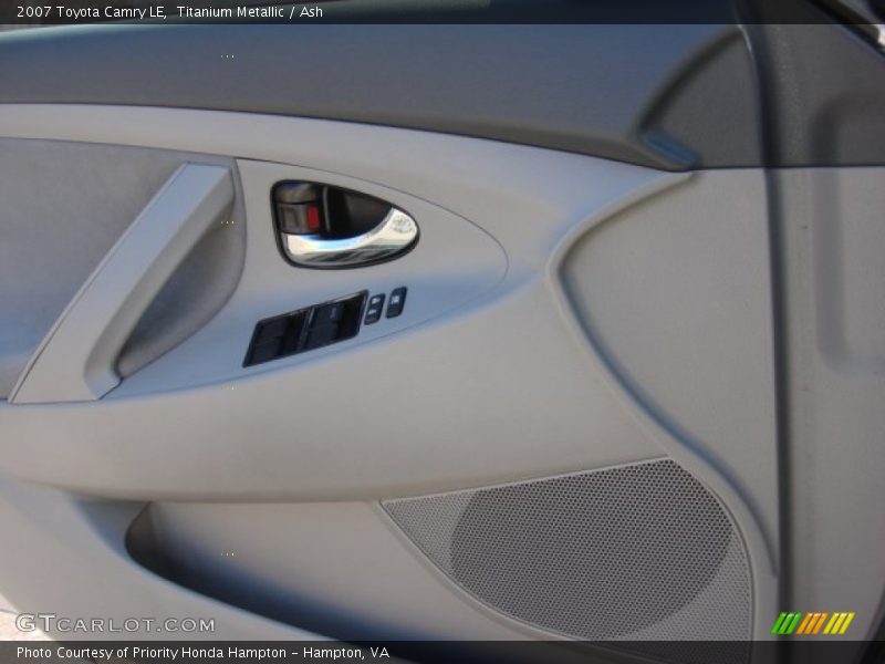 Titanium Metallic / Ash 2007 Toyota Camry LE