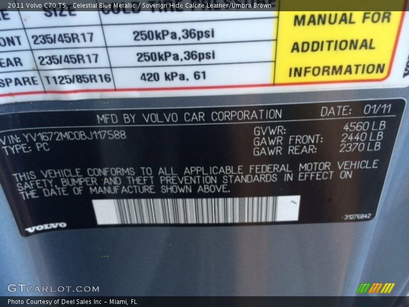 Celestial Blue Metallic / Soverign Hide Calcite Leather/Umbra Brown 2011 Volvo C70 T5