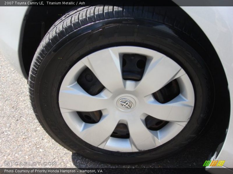 Titanium Metallic / Ash 2007 Toyota Camry LE