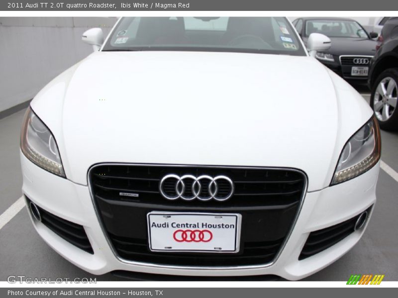 Ibis White / Magma Red 2011 Audi TT 2.0T quattro Roadster