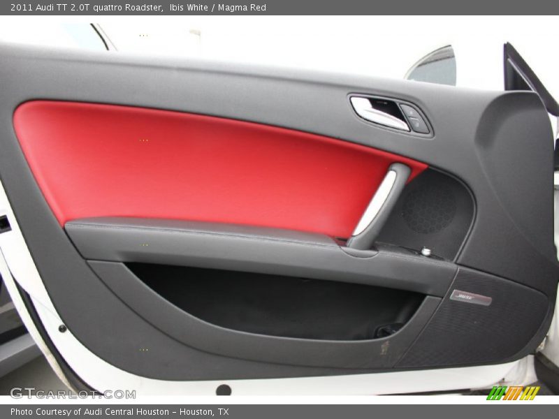 Ibis White / Magma Red 2011 Audi TT 2.0T quattro Roadster