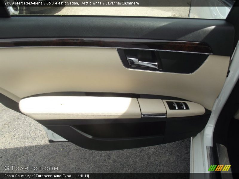 Arctic White / Savanna/Cashmere 2009 Mercedes-Benz S 550 4Matic Sedan