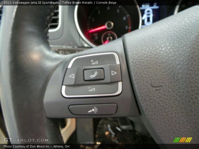 Toffee Brown Metallic / Cornsilk Beige 2011 Volkswagen Jetta SE SportWagen