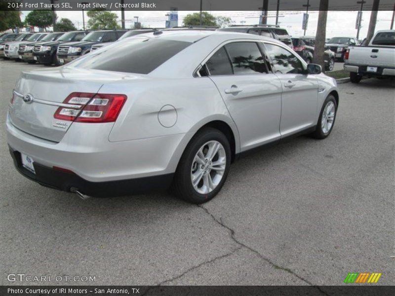 Ingot Silver / Charcoal Black 2014 Ford Taurus SEL