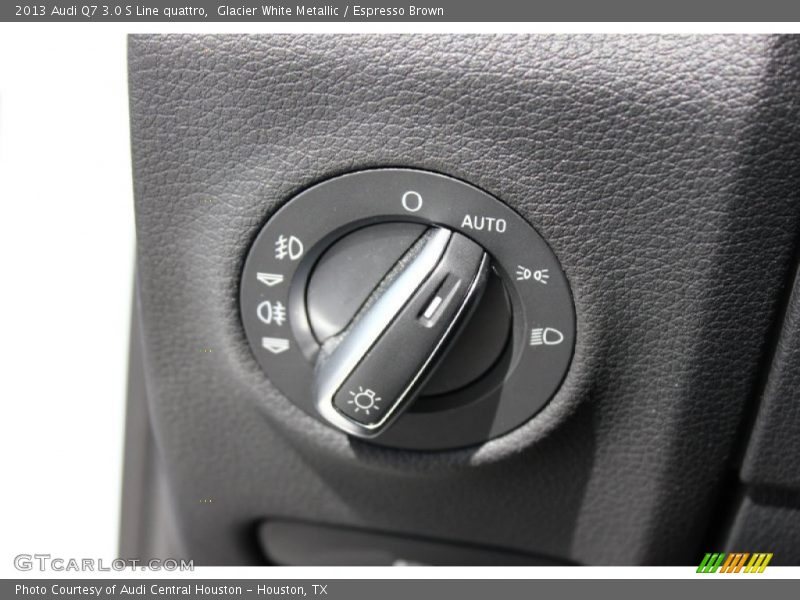 Glacier White Metallic / Espresso Brown 2013 Audi Q7 3.0 S Line quattro