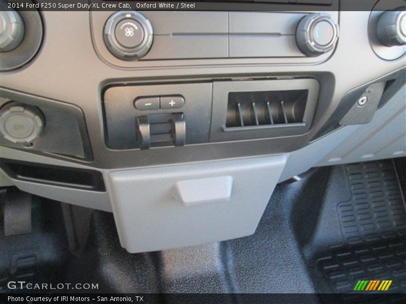 Oxford White / Steel 2014 Ford F250 Super Duty XL Crew Cab
