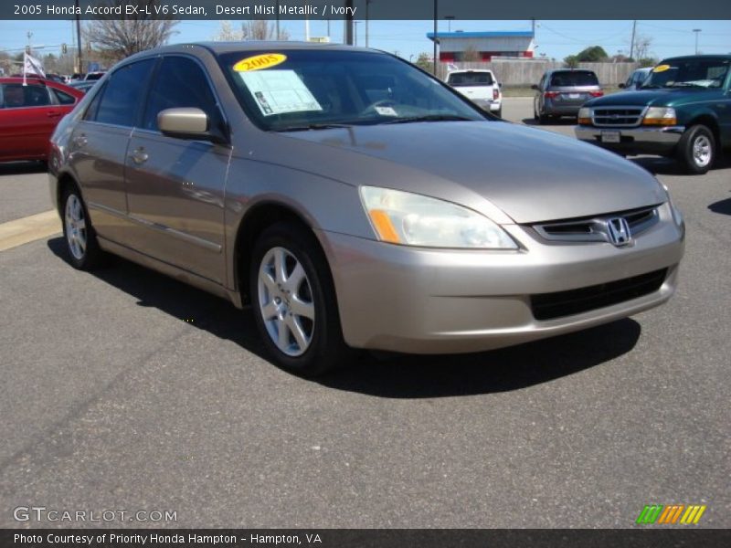 Front 3/4 View of 2005 Accord EX-L V6 Sedan