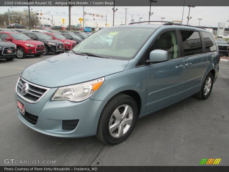 Antigua Blue Metallic / Ceylon Beige 2009 Volkswagen Routan SE