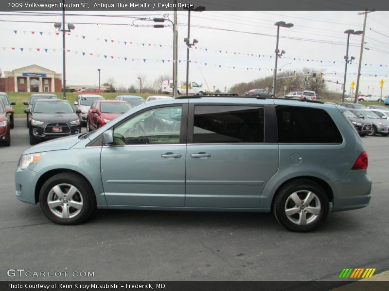 Antigua Blue Metallic / Ceylon Beige 2009 Volkswagen Routan SE