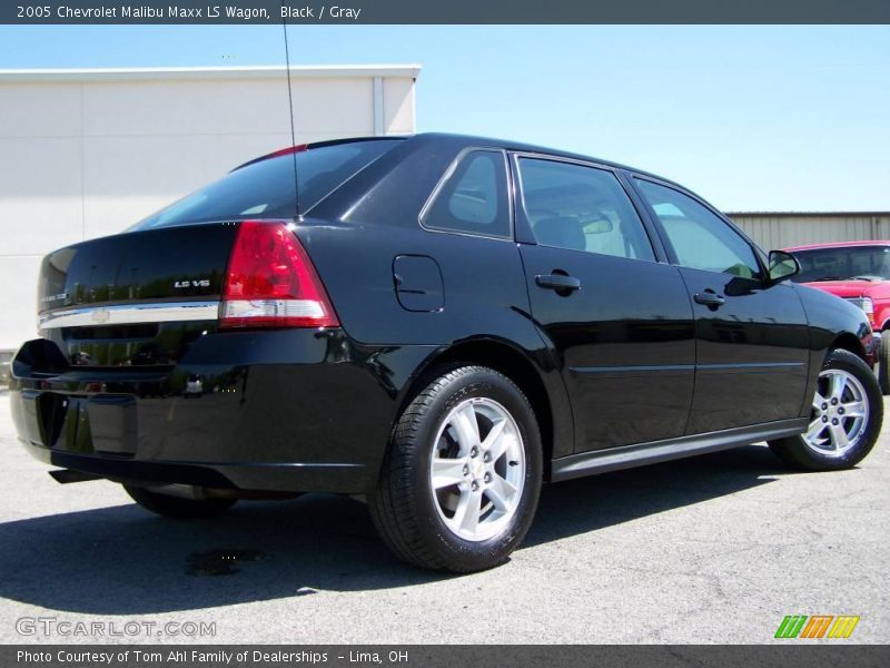 Black / Gray 2005 Chevrolet Malibu Maxx LS Wagon