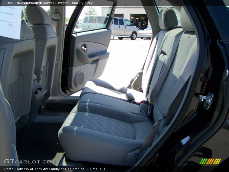 Black / Gray 2005 Chevrolet Malibu Maxx LS Wagon
