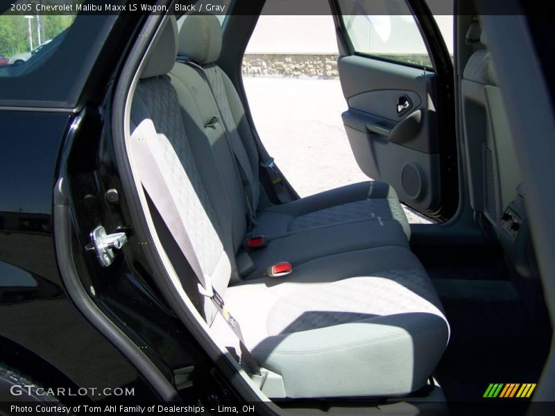 Black / Gray 2005 Chevrolet Malibu Maxx LS Wagon