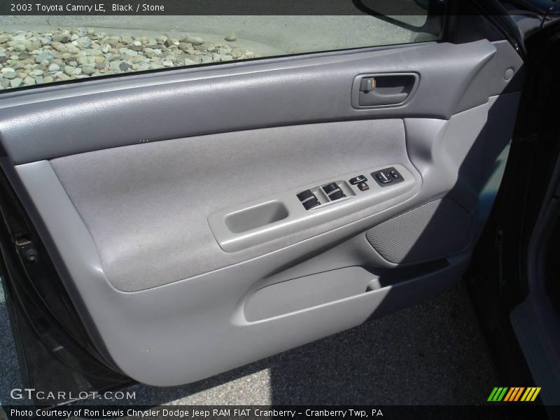 Black / Stone 2003 Toyota Camry LE
