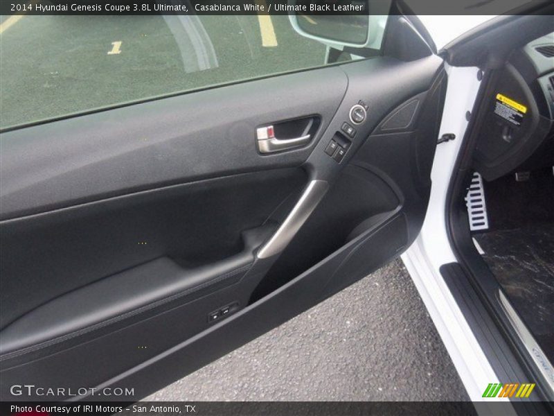 Door Panel of 2014 Genesis Coupe 3.8L Ultimate