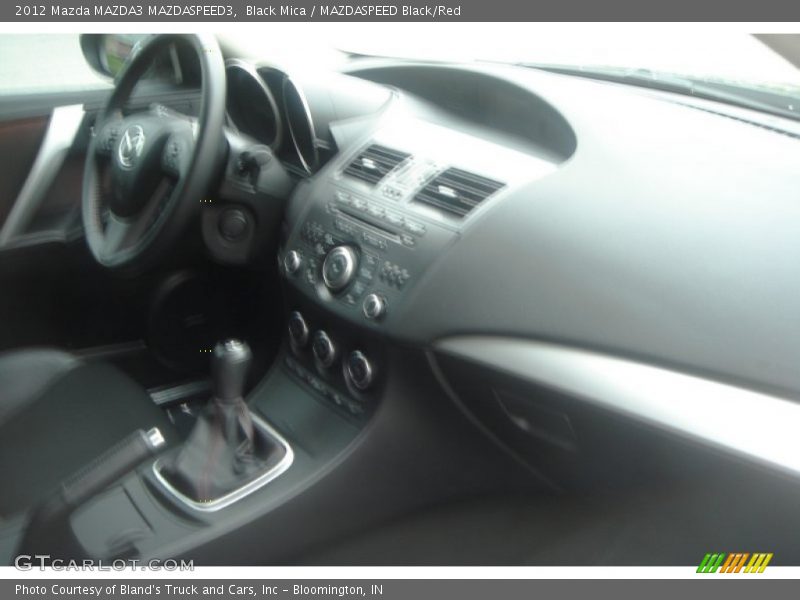 Black Mica / MAZDASPEED Black/Red 2012 Mazda MAZDA3 MAZDASPEED3