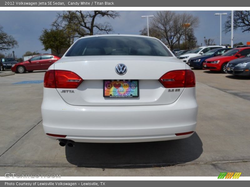 Candy White / Titan Black 2012 Volkswagen Jetta SE Sedan