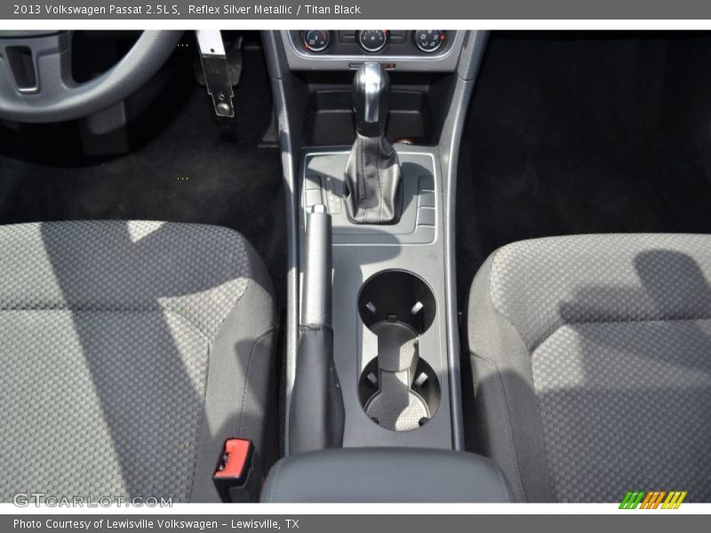 Reflex Silver Metallic / Titan Black 2013 Volkswagen Passat 2.5L S