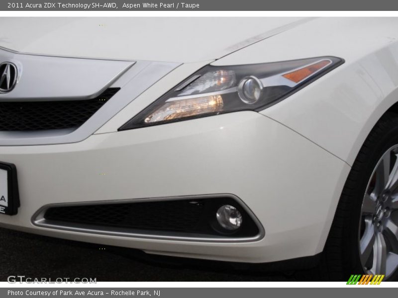 Aspen White Pearl / Taupe 2011 Acura ZDX Technology SH-AWD