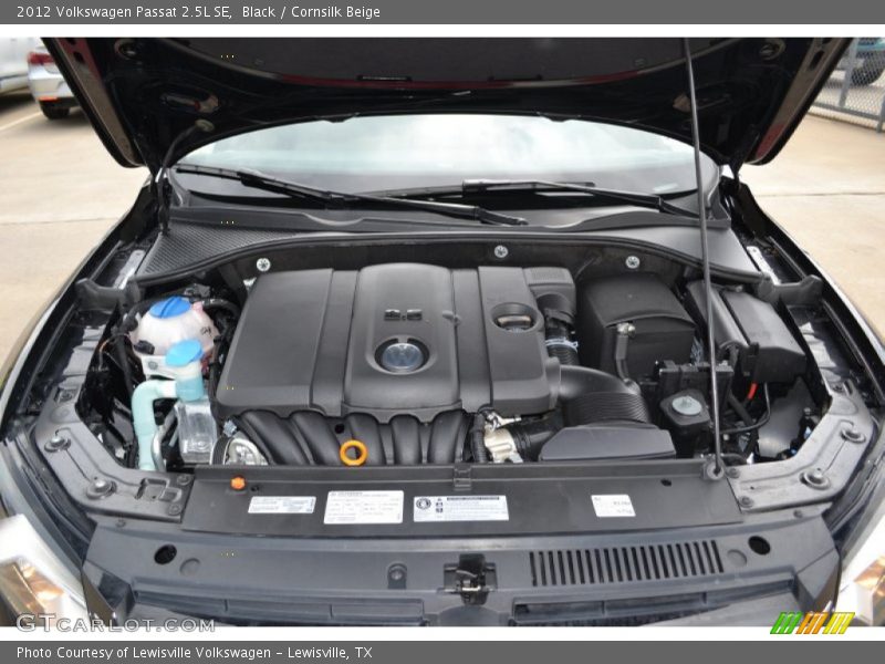 Black / Cornsilk Beige 2012 Volkswagen Passat 2.5L SE