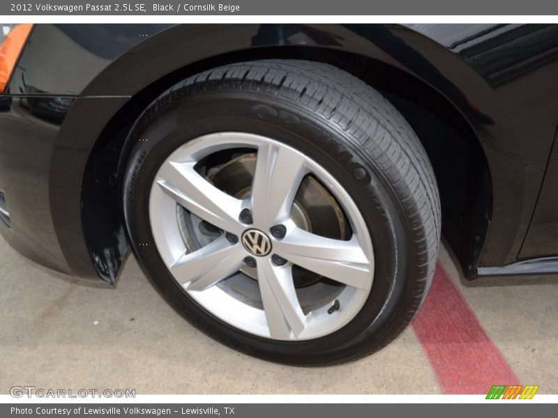 Black / Cornsilk Beige 2012 Volkswagen Passat 2.5L SE