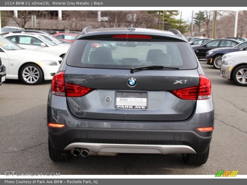 Mineral Grey Metallic / Black 2014 BMW X1 xDrive28i