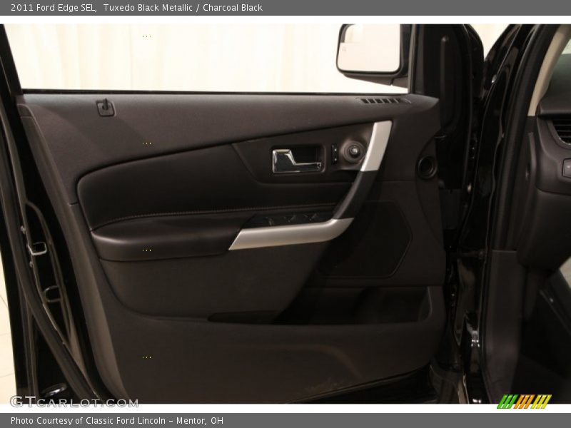 Tuxedo Black Metallic / Charcoal Black 2011 Ford Edge SEL