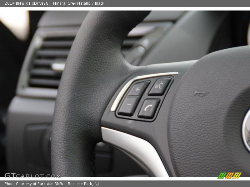 Controls of 2014 X1 xDrive28i