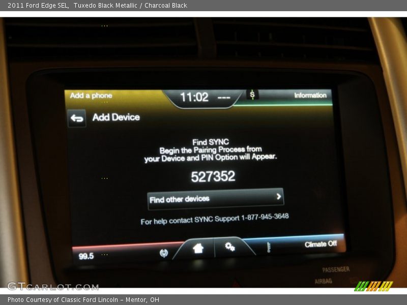 Tuxedo Black Metallic / Charcoal Black 2011 Ford Edge SEL