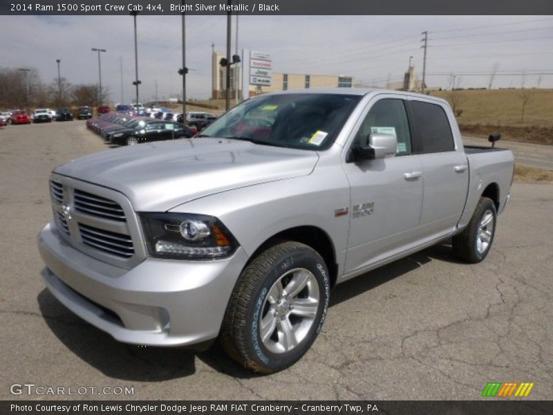 Front 3/4 View of 2014 1500 Sport Crew Cab 4x4