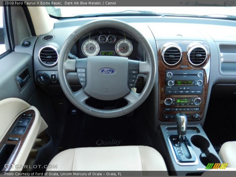 Dashboard of 2009 Taurus X Eddie Bauer