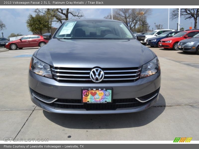 Platinum Gray Metallic / Titan Black 2013 Volkswagen Passat 2.5L S