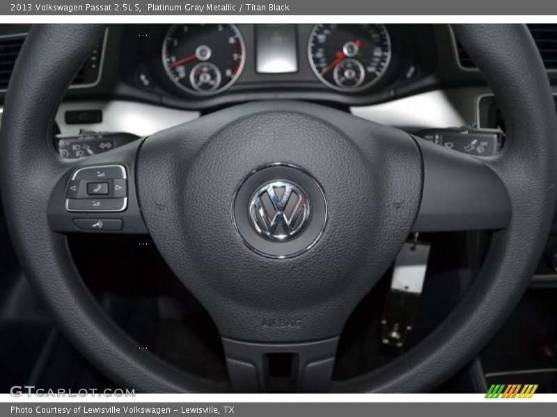 Platinum Gray Metallic / Titan Black 2013 Volkswagen Passat 2.5L S