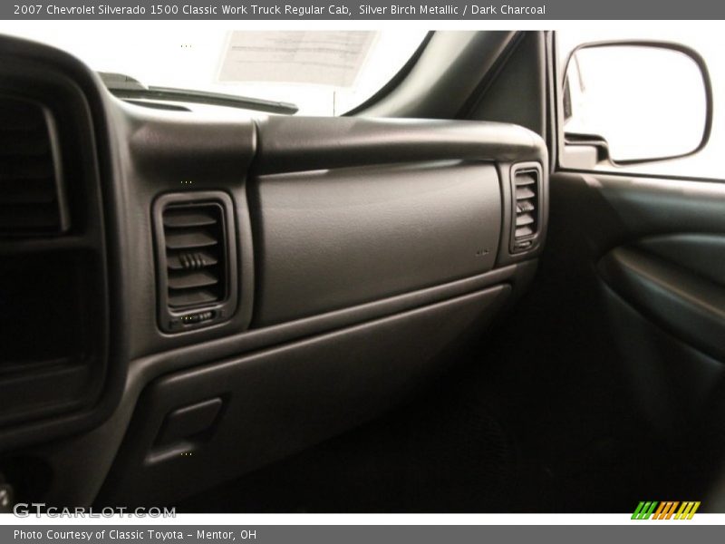 Silver Birch Metallic / Dark Charcoal 2007 Chevrolet Silverado 1500 Classic Work Truck Regular Cab