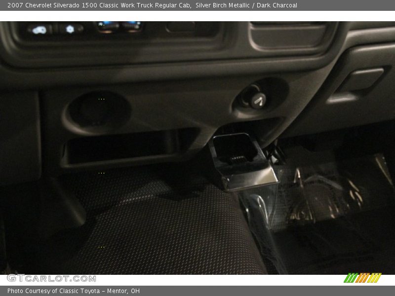 Silver Birch Metallic / Dark Charcoal 2007 Chevrolet Silverado 1500 Classic Work Truck Regular Cab