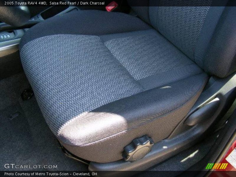 Salsa Red Pearl / Dark Charcoal 2005 Toyota RAV4 4WD