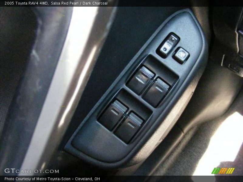 Salsa Red Pearl / Dark Charcoal 2005 Toyota RAV4 4WD