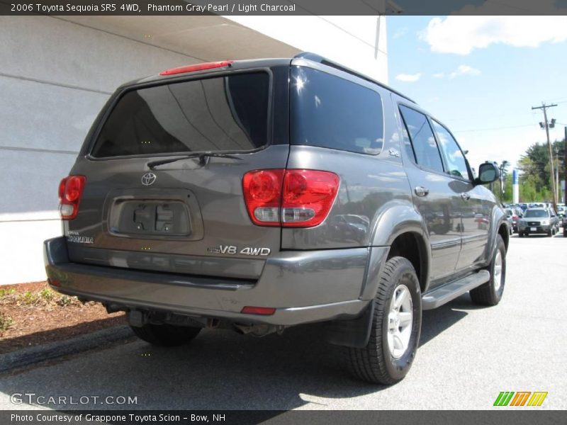 Phantom Gray Pearl / Light Charcoal 2006 Toyota Sequoia SR5 4WD