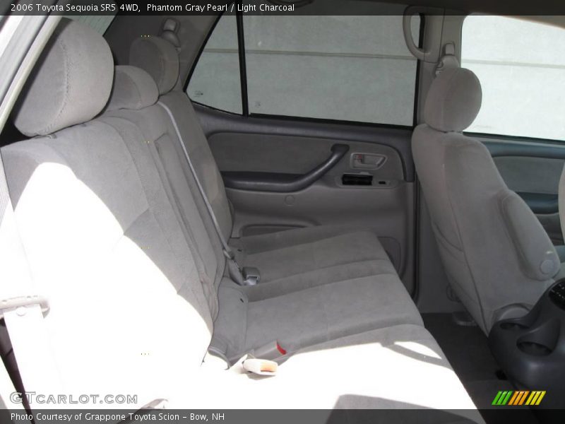 Phantom Gray Pearl / Light Charcoal 2006 Toyota Sequoia SR5 4WD