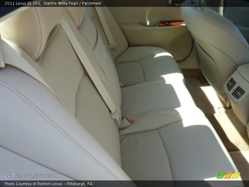 Starfire White Pearl / Parchment 2011 Lexus ES 350