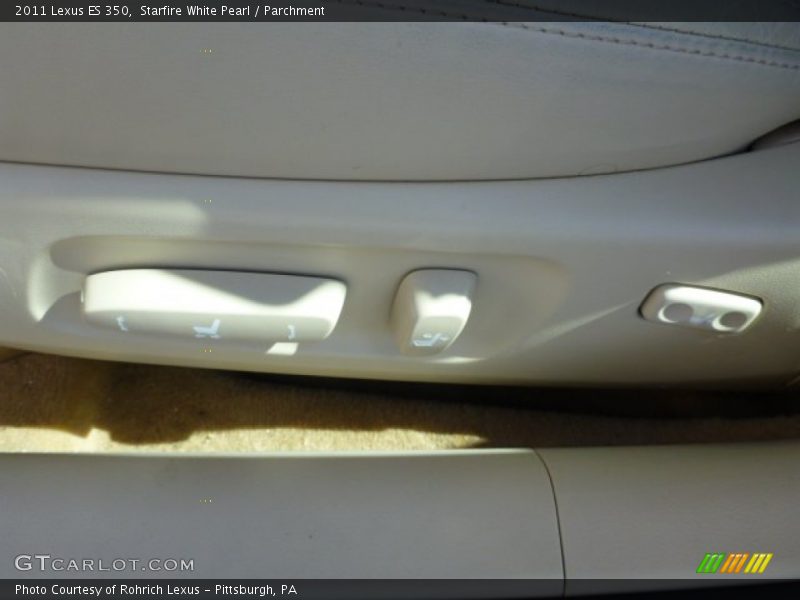 Starfire White Pearl / Parchment 2011 Lexus ES 350