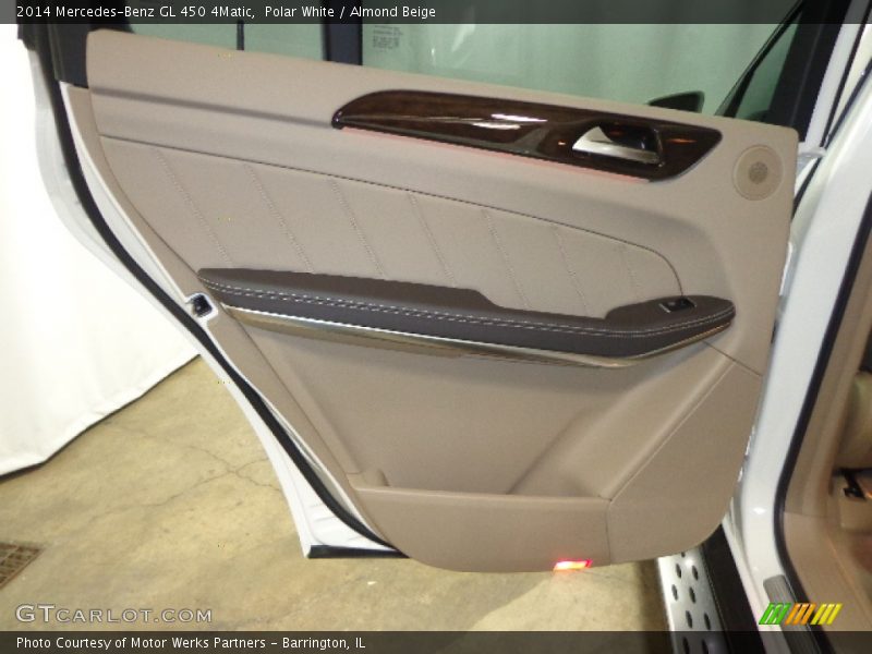 Polar White / Almond Beige 2014 Mercedes-Benz GL 450 4Matic