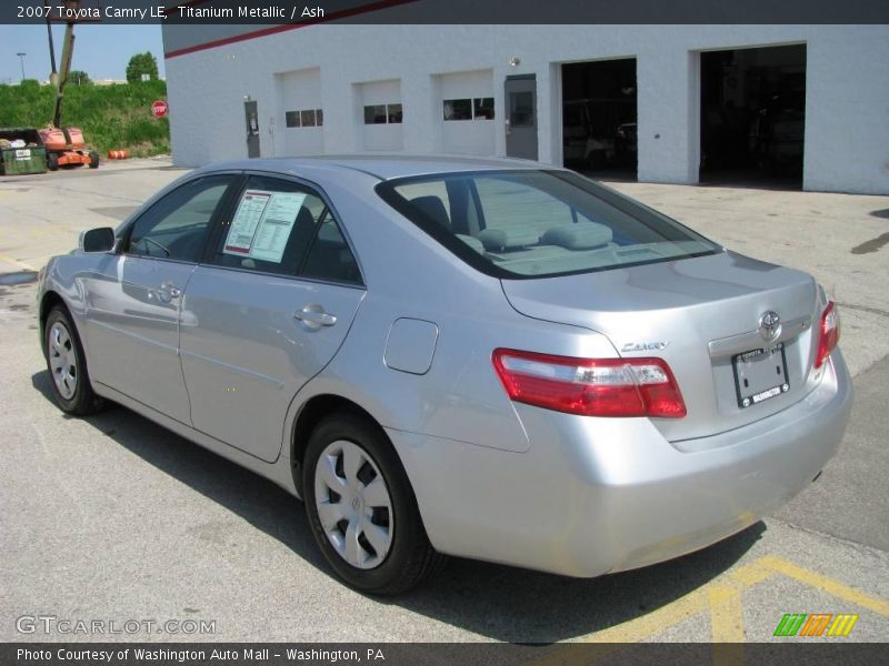 Titanium Metallic / Ash 2007 Toyota Camry LE