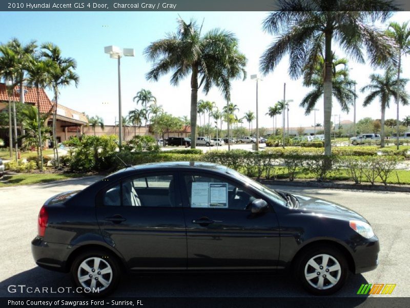 Charcoal Gray / Gray 2010 Hyundai Accent GLS 4 Door