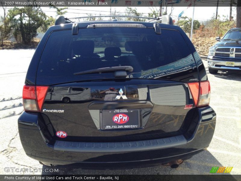 Kalapana Black / Black 2007 Mitsubishi Endeavor SE AWD