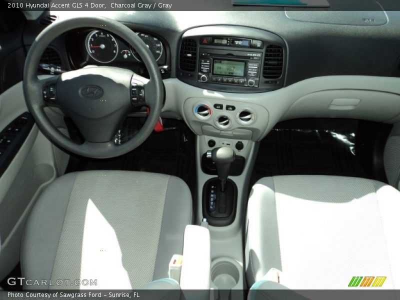 Charcoal Gray / Gray 2010 Hyundai Accent GLS 4 Door