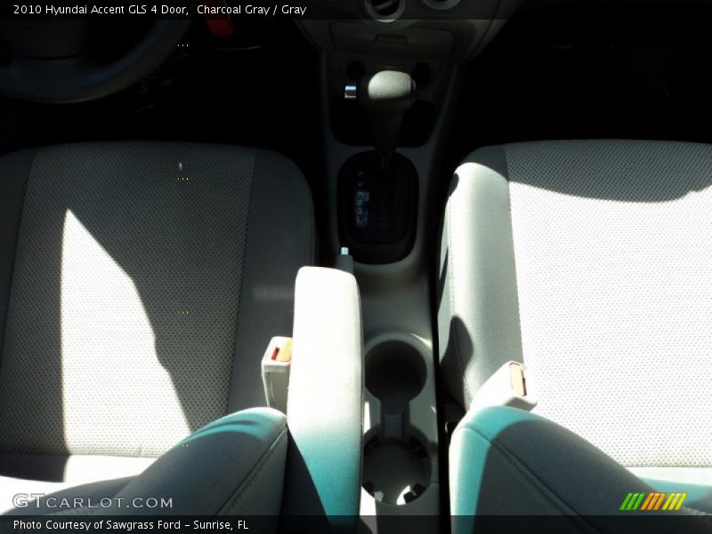 Charcoal Gray / Gray 2010 Hyundai Accent GLS 4 Door